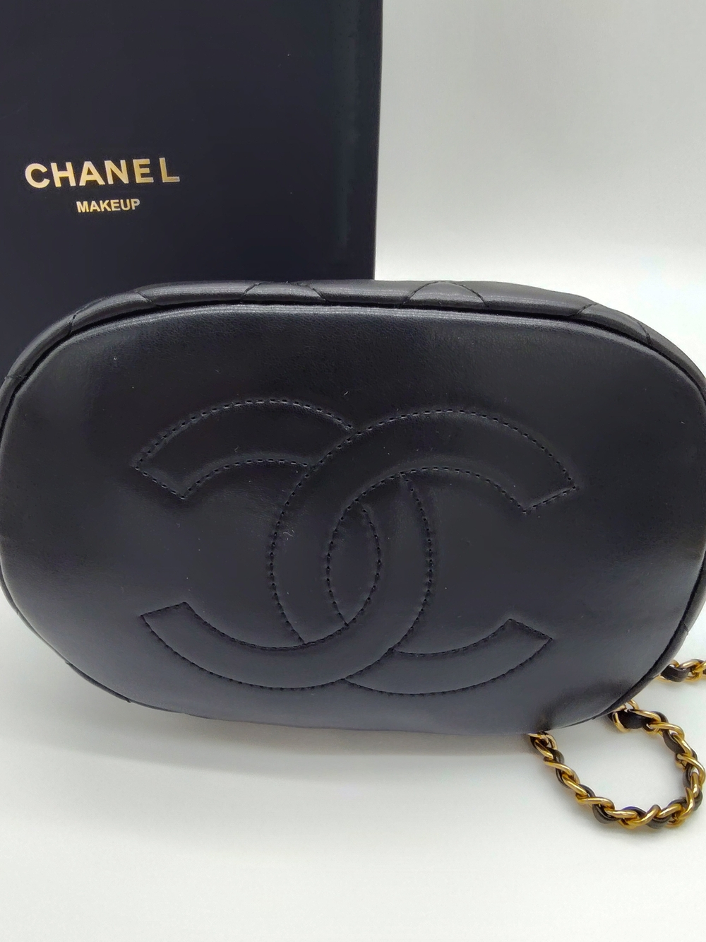 CHANEL Makeup Quilted Bucket Bag Black Gold Chain Vanity Crossbody Bag GWP NIB - Picture 6 of 10